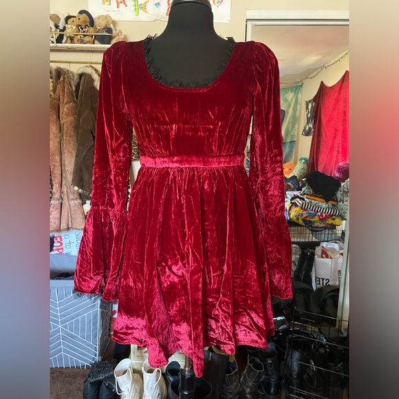 Widow Burgundy Lovers Anonymous Mini dress - Picture 5 of 8